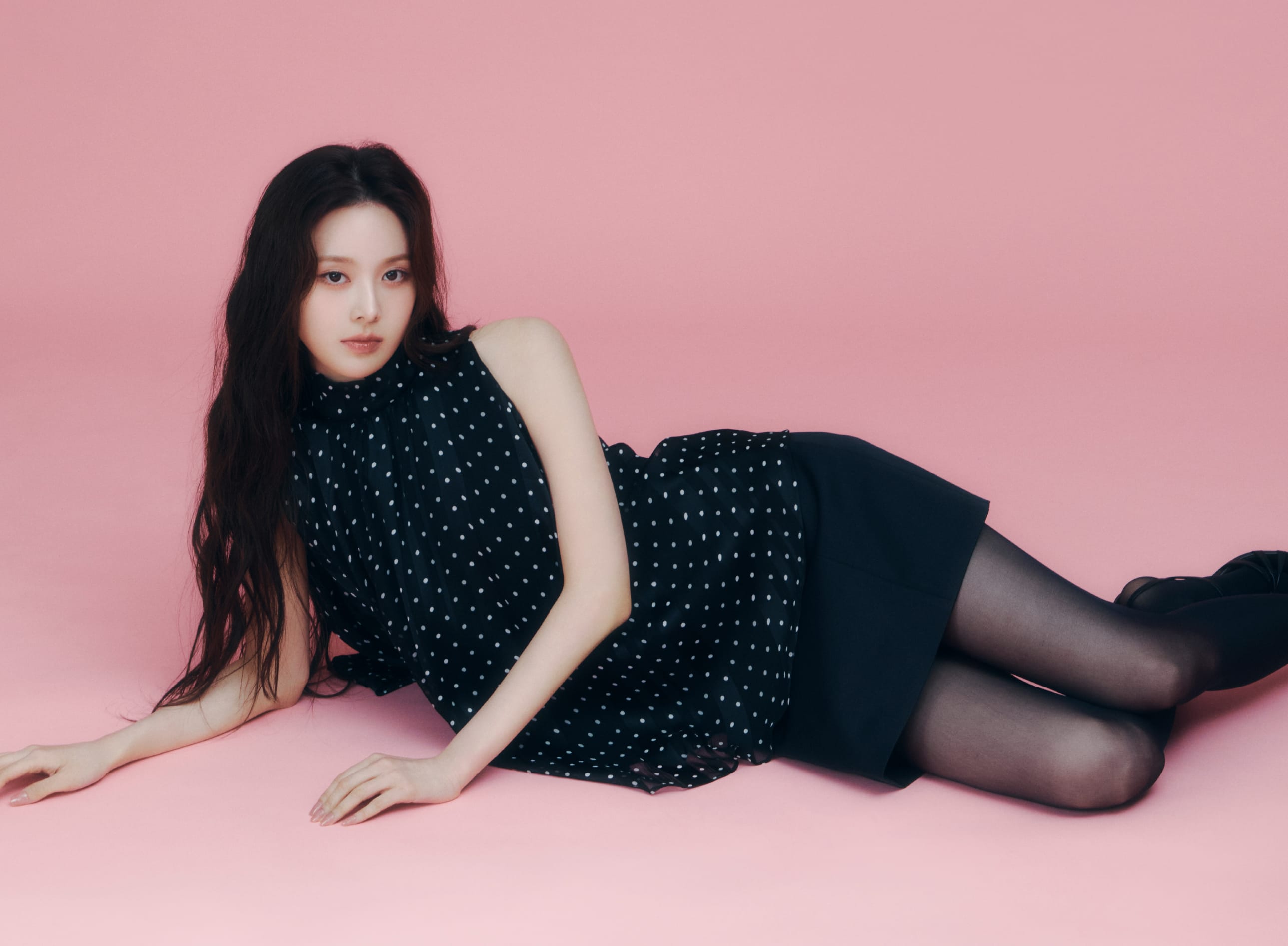 FRAY I.D Starring BANG JEE MIN / izna ISSUE2 Pink Threshold